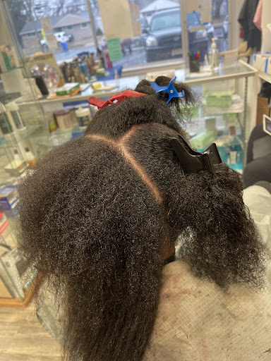 Beauty Salon «Ramona Dominican Beauty Salon», reviews and photos, 1123 Cooper St, Edgewater Park, NJ 08010, USA