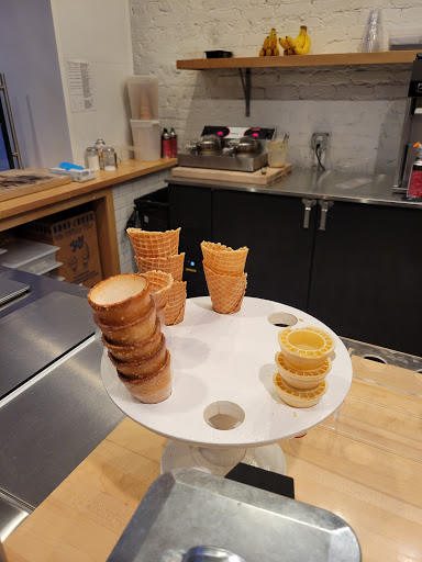 Ice Cream Shop «Louisville Cream», reviews and photos, 1164 S Brook St, Louisville, KY 40203, USA