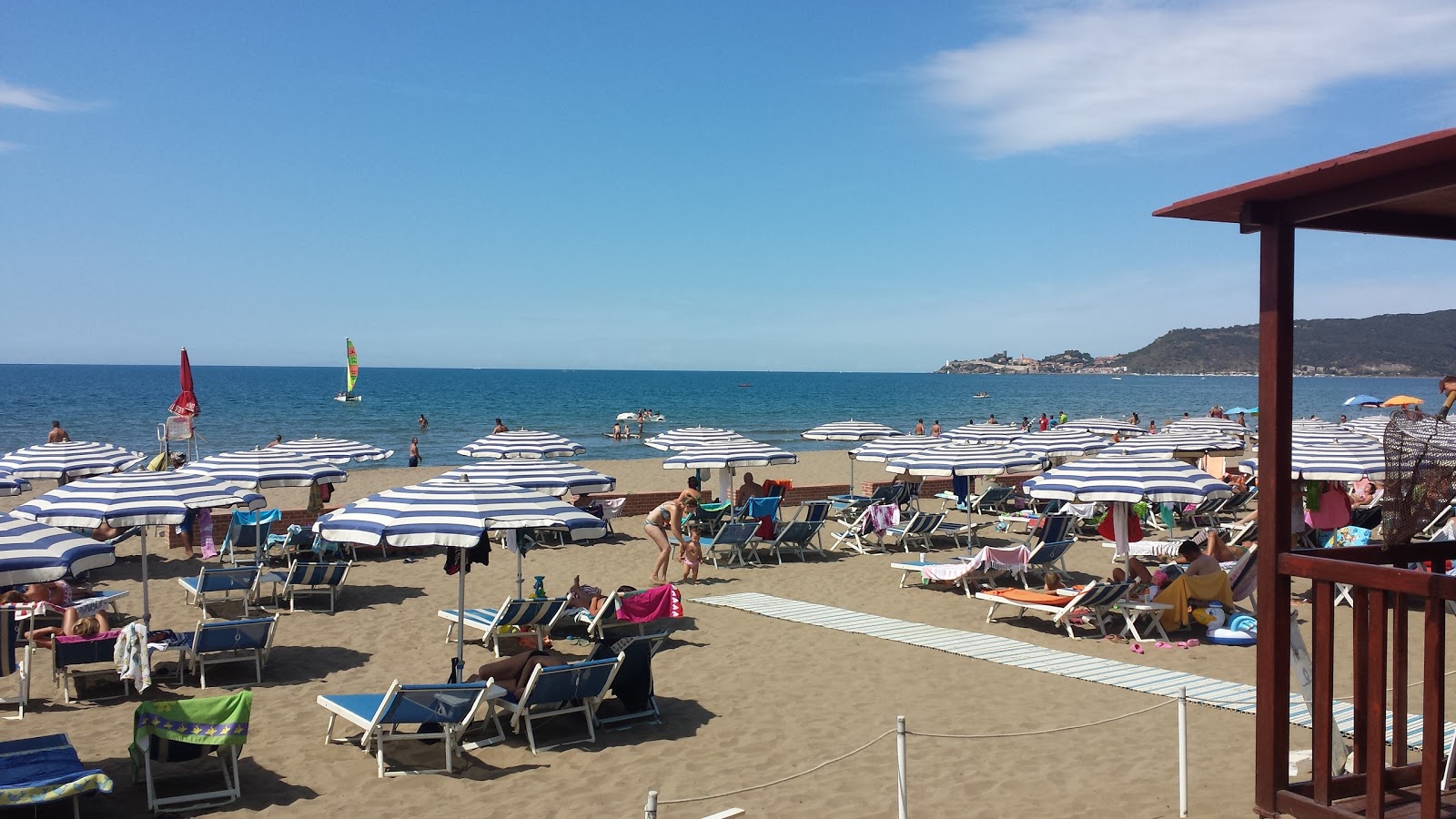 Valokuva Spiaggia Dell'Osaista. - suositellaan perheen matkustajille, joilla on lapsia