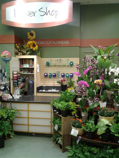 Grocery Store «Star Market», reviews and photos, 49 White St, Cambridge, MA 02140, USA