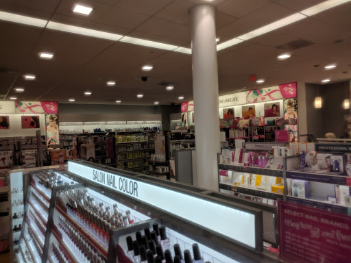 Hair Salon «Ulta Beauty», reviews and photos, 2431 W Schaumburg Rd, Schaumburg, IL 60194, USA