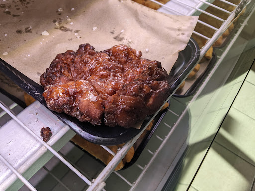 Donut Shop «Donut Palace», reviews and photos, 3164 NW 185th Ave, Portland, OR 97229, USA