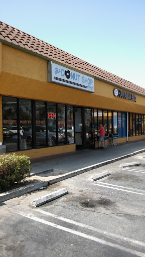 Donut Shop «Donut Shop West», reviews and photos, 300 W Los Angeles Ave, Moorpark, CA 93021, USA