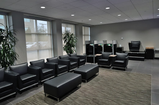 Car Dealer «McGrath Acura of Westmont», reviews and photos, 400 E Ogden Ave, Westmont, IL 60559, USA