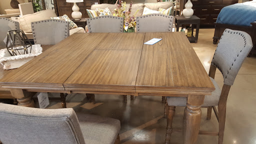 Furniture Store «Ashley HomeStore», reviews and photos, 1711 Ritchie Station Ct, Capitol Heights, MD 20743, USA