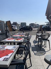 Atmosphère du Restaurant Café de Paris à Dieppe - n°9