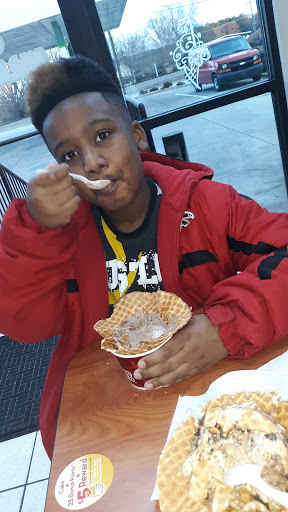 Ice Cream Shop «Cold Stone Creamery», reviews and photos, 6309 Jonesboro Rd, Morrow, GA 30260, USA