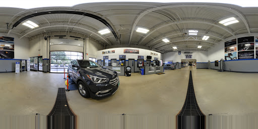 Hyundai Dealer «Knauz Hyundai», reviews and photos, 775 Rockland Rd, Lake Bluff, IL 60044, USA