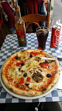 Pizza du Restaurant italien La _ dolce vita à Paris - n°14