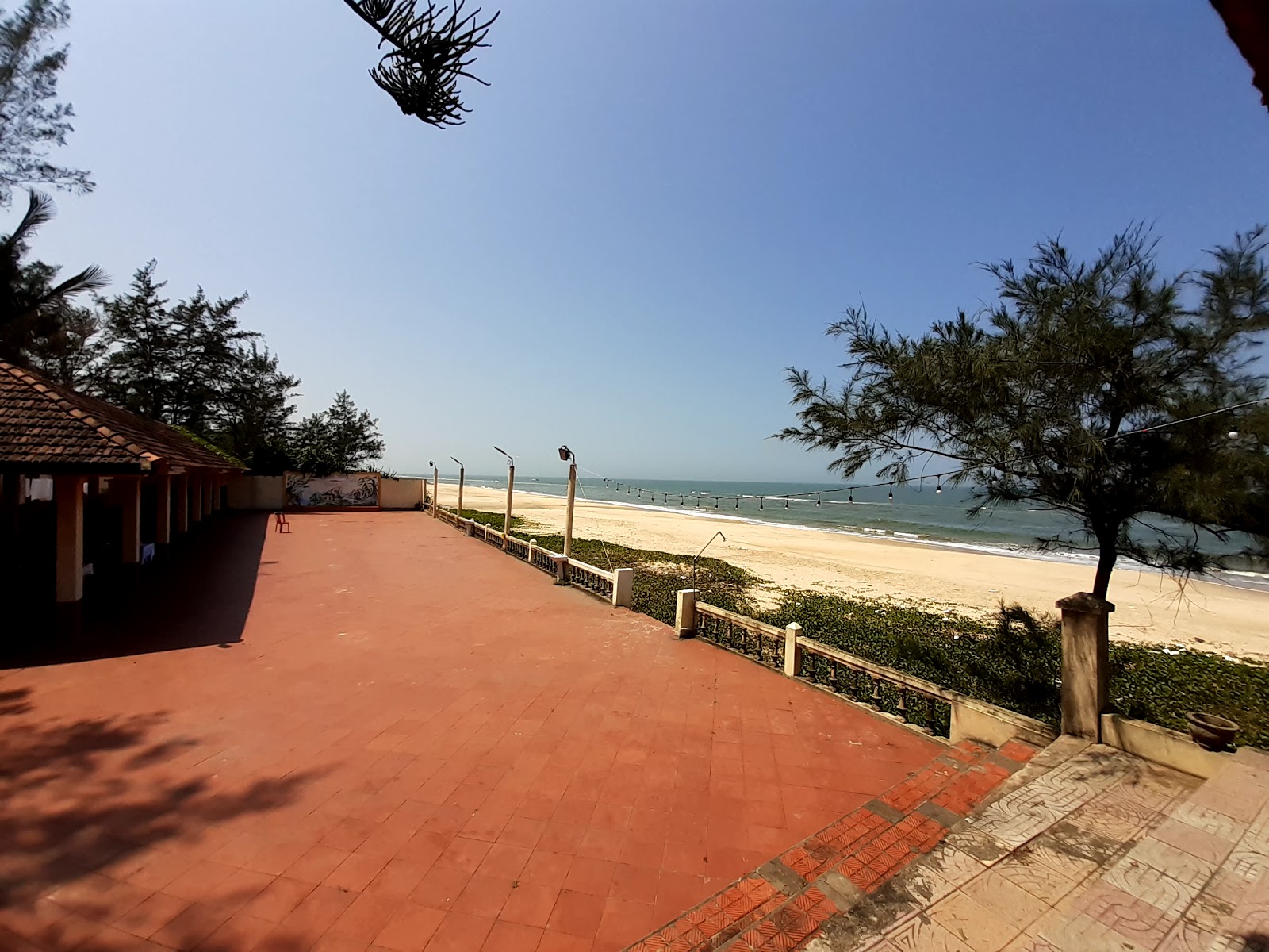 Photo de Quang Phu avec sable lumineux de surface