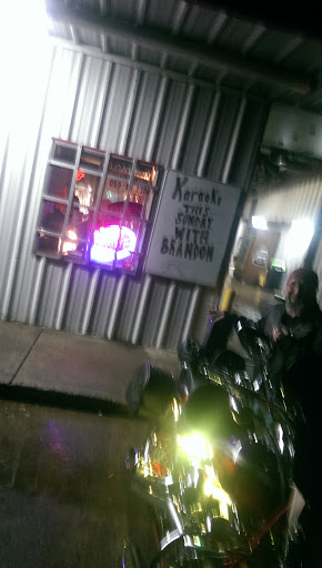 Liquor Store «County Line Liquor», reviews and photos, 15965 Dixie Hwy, Crittenden, KY 41030, USA