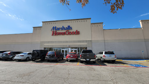 Shopping Mall «Park Forest Shopping Center SW», reviews and photos, 3544 Forest Ln, Dallas, TX 75234, USA