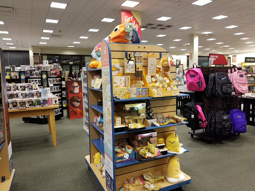 Book Store «Barnes & Noble», reviews and photos, 3561 N Freeway Blvd, Sacramento, CA 95834, USA