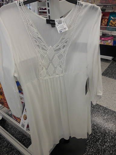 Clothing Store «Ross Dress for Less», reviews and photos, 3001 W Cheltenham Ave, Wyncote, PA 19095, USA