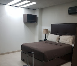 Premier Hotel Suites photo