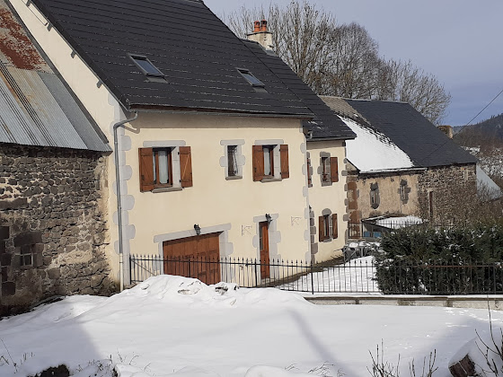 Photo Villa Gîte Les Ouches 63970 Saulzet-le-Froid