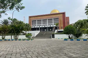 Masjid Al Birru Pertiwi image