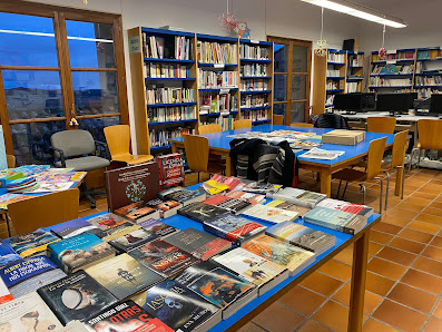 Biblioteca Municipal de Fonz Pl. Mayor, 3, 22422 Fonz, Huesca, España
