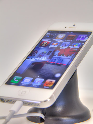 Cell Phone Store «Verizon Premium Retailer - Phone & Wireless», reviews and photos, 571 5 Cities Dr, Pismo Beach, CA 93449, USA