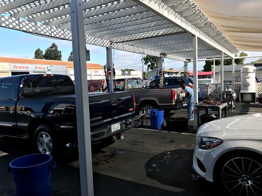 Tan's Touchless Carwash en Santa Clara
