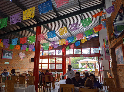 La Huasteca Restaurante - Av Himno Nacional 1944, Tangamanga, 78269 San Luis, S.L.P., Mexico
