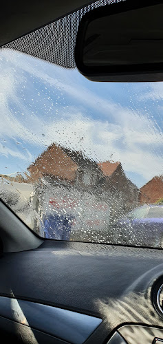 Bubbles Hand Car Wash - Doncaster