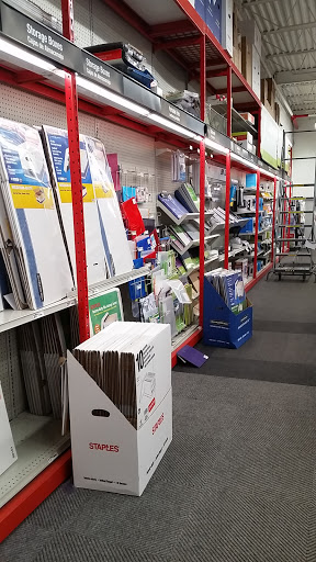 Office Supply Store «Staples», reviews and photos, 51-10 Broadway, Woodside, NY 11377, USA