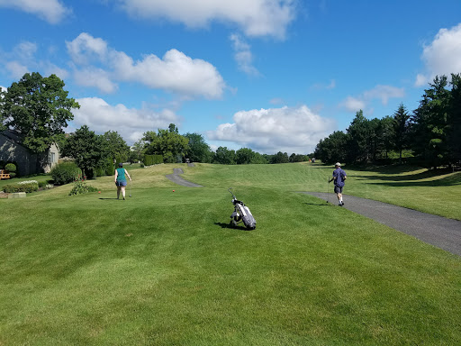 Golf Course «Copper Creek Golf Course», reviews and photos, 27925 Golf Pointe Blvd, Farmington Hills, MI 48331, USA