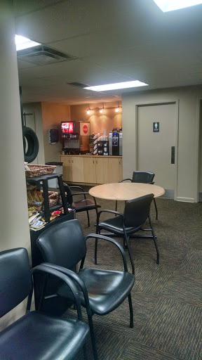 Toyota Dealer «Fred Anderson Toyota of Asheville», reviews and photos, 777 Brevard Rd, Asheville, NC 28806, USA