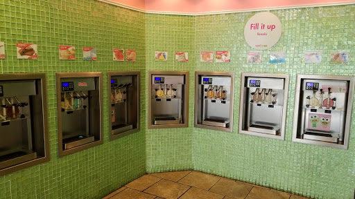 Frozen Yogurt Shop «Sweet Frog Stonebridge», reviews and photos, 125 Stonebridge Plaza Avenue, Richmond, VA 23225, USA