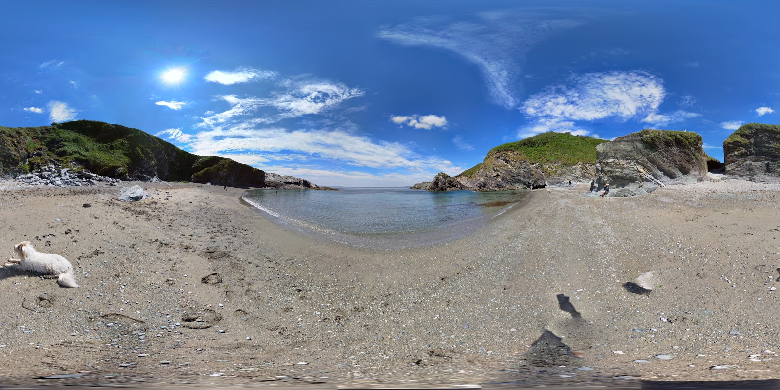 Foto van Lansallos strand gelegen in een natuurlijk gebied