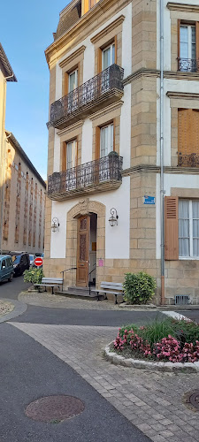 hôtels Résidence des Bains , Hôtel Bourbon-l'Archambault