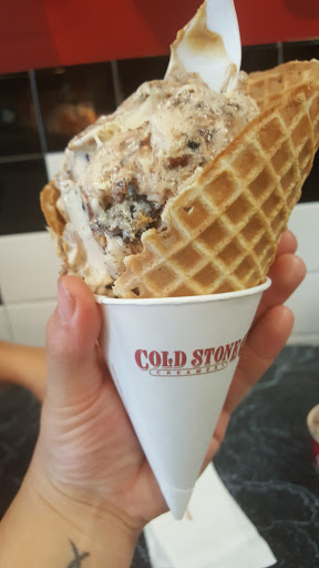 Ice Cream Shop «Cold Stone Creamery», reviews and photos, 3105 Northline Ave, Greensboro, NC 27408, USA