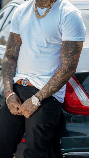 Jewelry Appraiser «Queen City Jewelry & Pawn», reviews and photos, 7935 Reading Rd, Cincinnati, OH 45237, USA