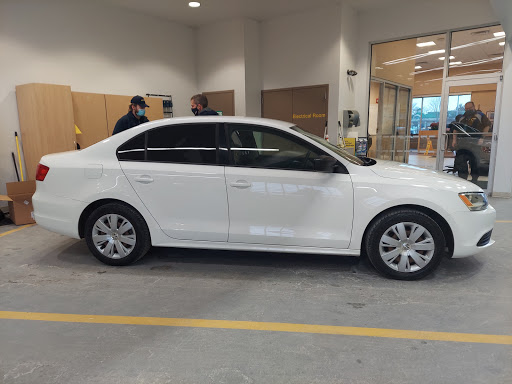 Used Car Dealer «CarMax», reviews and photos, 10315 Hickman Rd, Urbandale, IA 50322, USA