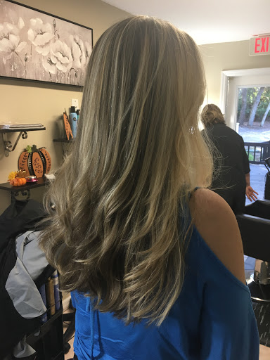 Nail Salon «Clix Hair & Nails-A Salon and Spa», reviews and photos, 105 W Chapman Rd, Oviedo, FL 32765, USA