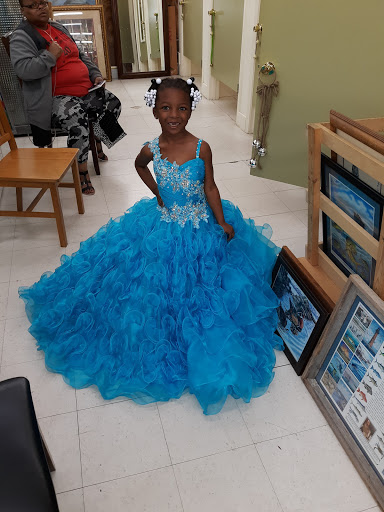 Consignment Shop «Twice As Nice Consignment Shop», reviews and photos, 2319 University Blvd, Tuscaloosa, AL 35401, USA