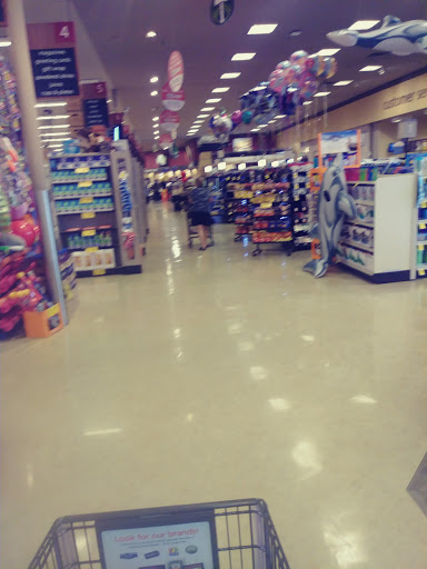 Grocery Store «Safeway», reviews and photos, 1755 Pacific Hwy W, Junction City, OR 97448, USA