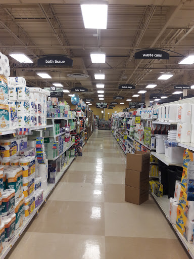 Grocery Store «Kroger», reviews and photos, 30935 Five Mile Road, Livonia, MI 48154, USA