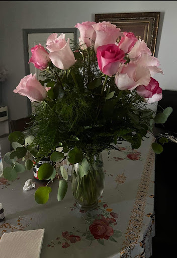 Florist «Roberts Flower Shop», reviews and photos, 423 Castroville Rd, San Antonio, TX 78207, USA