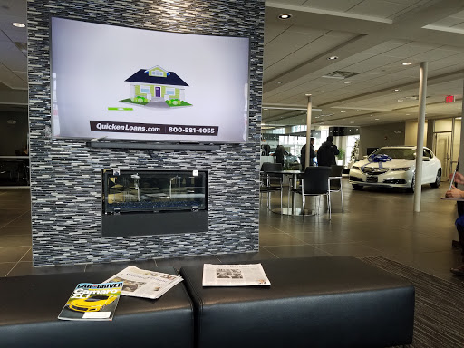 Car Dealer «McGrath Acura of Westmont», reviews and photos, 400 E Ogden Ave, Westmont, IL 60559, USA