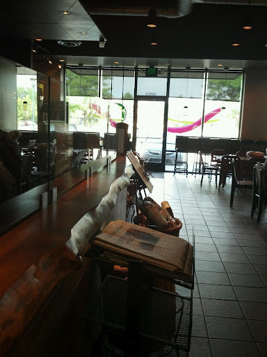 Coffee Shop «Starbucks», reviews and photos, 42825 Woodward Ave, Bloomfield Hills, MI 48304, USA