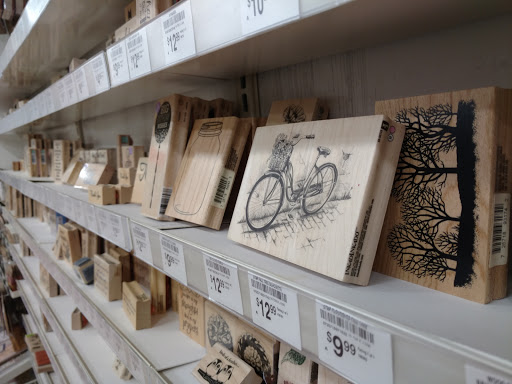 Craft Store «Michaels», reviews and photos, 7010 West Forest Preserve Drive, Norridge, IL 60706, USA