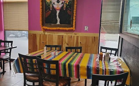 Mexico City Restaurant image
