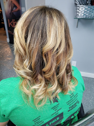 Beauty Salon «LaBeau Salon & Massage Studio», reviews and photos, 7538 Miller Rd #1, Swartz Creek, MI 48473, USA