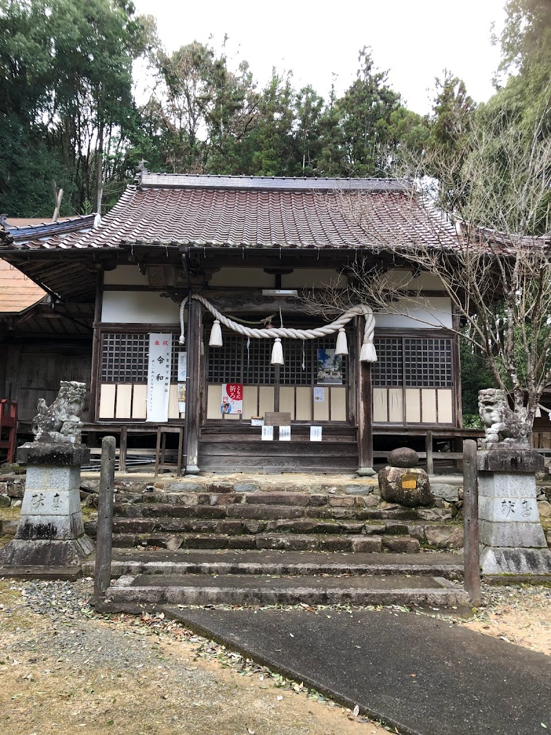 鳴石山八幡神社