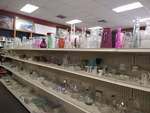 Thrift Store «3 Way Thrift Store, Inc.», reviews and photos, 13390 Central Ave, Chino, CA 91710, USA