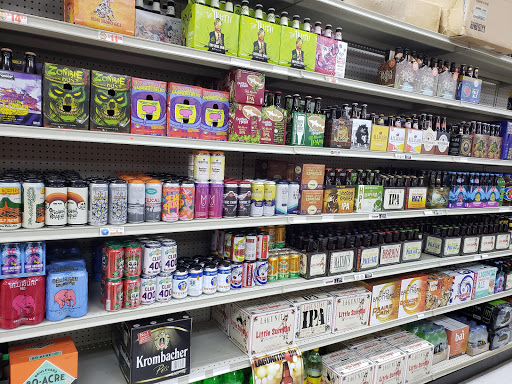 Liquor Store «Royal Liquor & Wine», reviews and photos, 1015 N Randall Rd, Elgin, IL 60123, USA