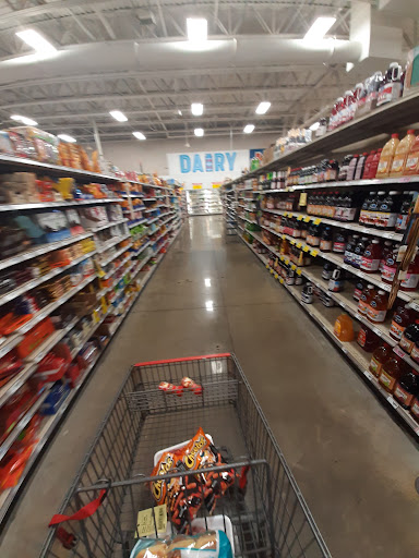 Grocery Store «H-E-B Grocery», reviews and photos, 7811 McPherson Rd, Laredo, TX 78045, USA