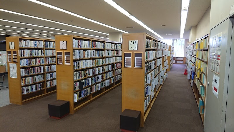 摂津市民図書館